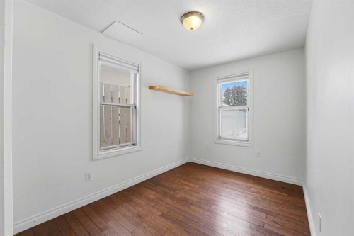 5713 57 Avenue, Red Deer, AB - Indoor Photo Showing Other Room