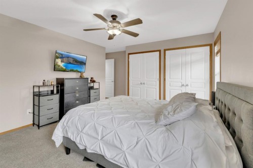 43 Stephenson Crescent, Red Deer, AB - Indoor Photo Showing Bedroom