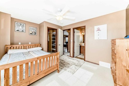 633 Lancaster Drive, Red Deer, AB - Indoor Photo Showing Bedroom