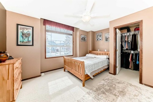 633 Lancaster Drive, Red Deer, AB - Indoor Photo Showing Bedroom