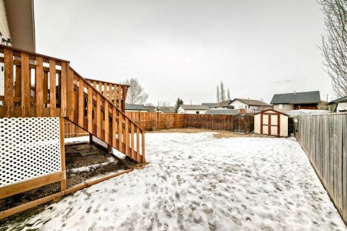 633 Lancaster Drive, Red Deer, AB - Outdoor
