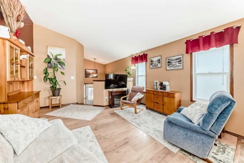 633 Lancaster Drive, Red Deer, AB - Indoor