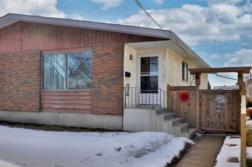 6403B 49 Avenue  Camrose, AB T4V 0P6
