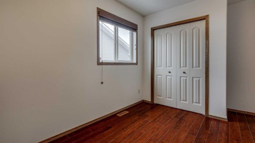 42 Eastpointe, Blackfalds, AB - Indoor Photo Showing Other Room