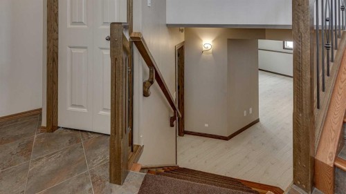 42 Eastpointe, Blackfalds, AB - Indoor Photo Showing Other Room