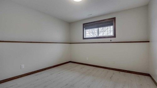 42 Eastpointe, Blackfalds, AB - Indoor Photo Showing Other Room