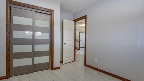 42 Eastpointe, Blackfalds, AB - Indoor Photo Showing Other Room
