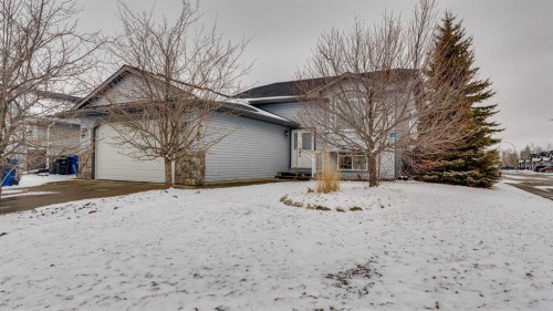 42 Eastpointe, Blackfalds, AB - Outdoor
