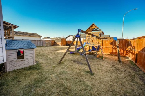 28 Parkside Crescent, Blackfalds, AB - Outdoor