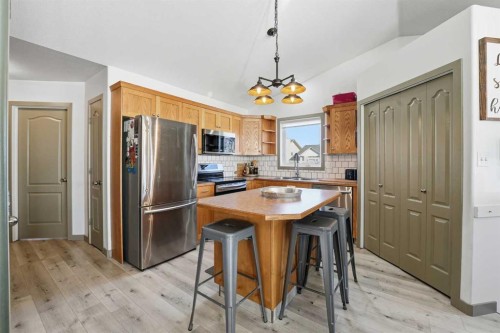 28 Parkside Crescent, Blackfalds, AB - Indoor Photo Showing Other Room