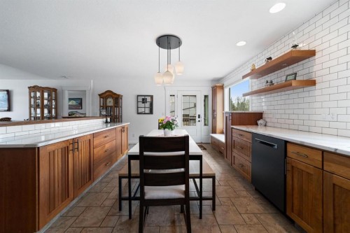 5331 55 Avenue, Bashaw, AB - Indoor Photo Showing Kitchen