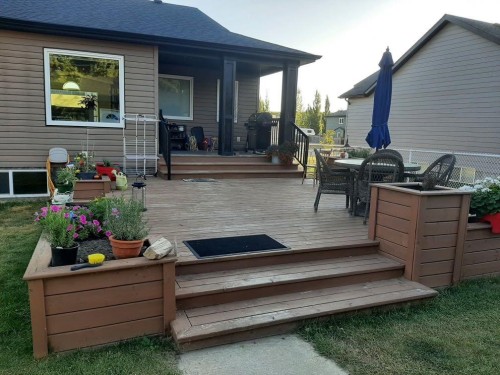 5331 55 Avenue, Bashaw, AB - Outdoor With Deck Patio Veranda With Exterior