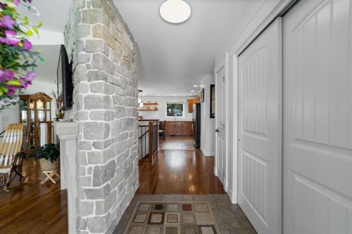 5331 55 Avenue, Bashaw, AB - Indoor Photo Showing Living Room With Fireplace