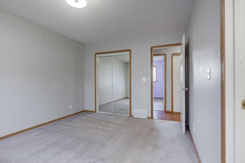 68 Herder Drive, Sylvan Lake, AB - Indoor Photo Showing Other Room