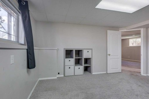 68 Herder Drive, Sylvan Lake, AB - Indoor Photo Showing Other Room