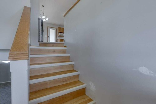 68 Herder Drive, Sylvan Lake, AB - Indoor Photo Showing Other Room