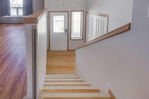 68 Herder Drive, Sylvan Lake, AB - Indoor Photo Showing Other Room