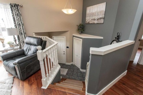 68 Garden Road, Lacombe, AB - Indoor Photo Showing Other Room