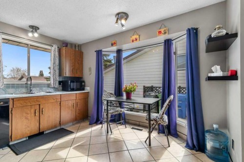 10 Chappel Drive, Red Deer, AB - Indoor