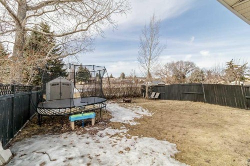 10 Chappel Drive, Red Deer, AB - Outdoor