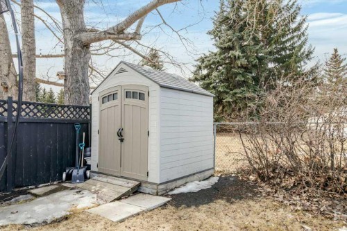 10 Chappel Drive, Red Deer, AB - Outdoor