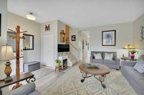 47 Abel Close, Red Deer, AB - Indoor Photo Showing Living Room