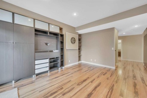176 Ingle Close, Red Deer, AB - Indoor Photo Showing Other Room