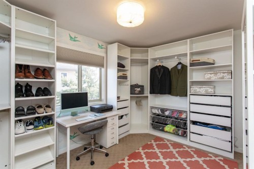 55 Kind Close, Red Deer, AB - Indoor Photo Showing Office