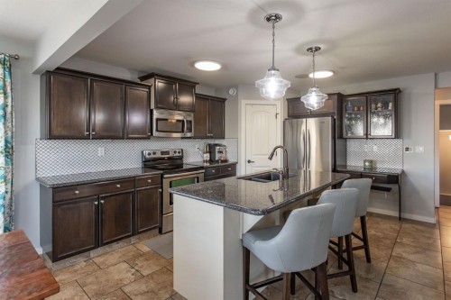 55 Kind Close, Red Deer, AB - Indoor Photo Showing Kitchen With Stainless Steel Kitchen With Double Sink