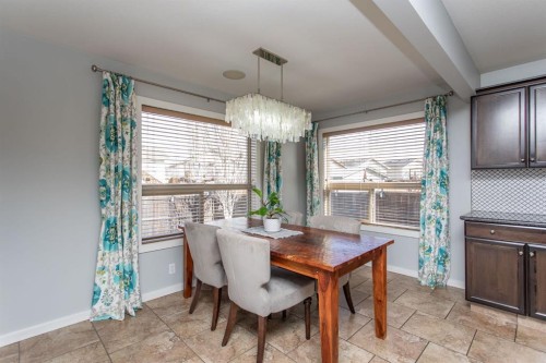 55 Kind Close, Red Deer, AB - Indoor Photo Showing Dining Room