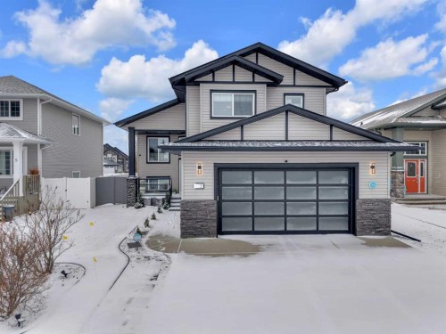 3 Elma Street  Lacombe, AB T4L 2M3