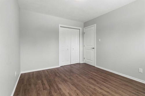 5629 56 Ave, Lacombe, AB - Indoor Photo Showing Other Room