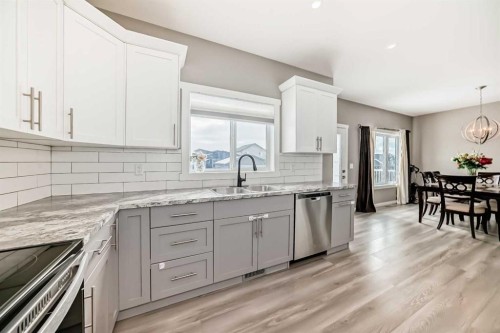 99 Livingston Close, Red Deer, AB - Indoor Photo Showing Kitchen With Stainless Steel Kitchen With Upgraded Kitchen