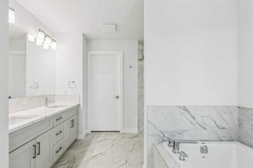 86 Keystone Creek Terrace Ne, Calgary, AB - Indoor Photo Showing Bathroom