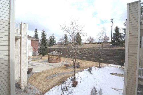 215-56 Carroll Crescent, Red Deer, AB - Outdoor