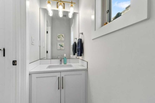 52 Evergreen Way, Red Deer, AB - Indoor Photo Showing Bathroom