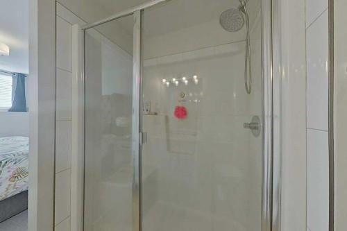 52 Evergreen Way, Red Deer, AB - Indoor Photo Showing Bathroom