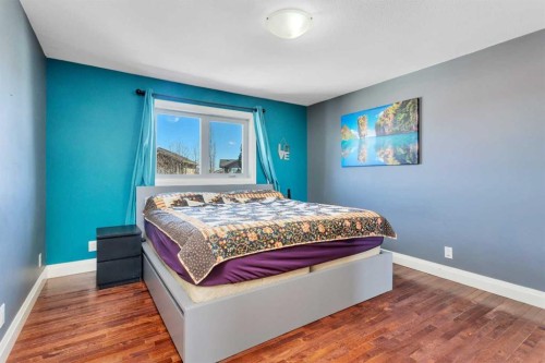 17 Coachill Street, Blackfalds, AB - Indoor Photo Showing Bedroom