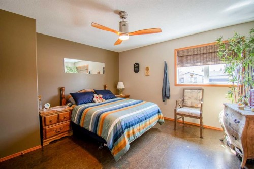 5404 49A Avenue, Alix, AB - Indoor Photo Showing Bedroom