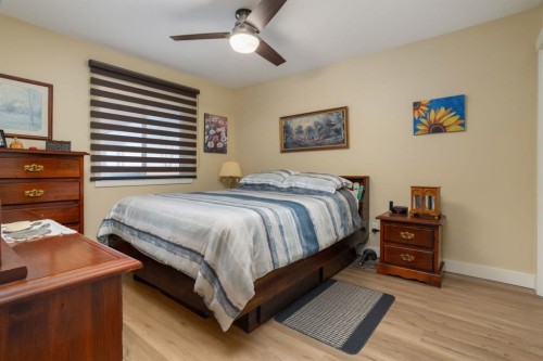 4410 75 Street, Camrose, AB - Indoor Photo Showing Bedroom