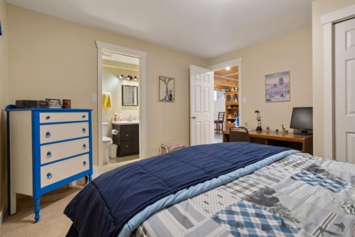 4410 75 Street, Camrose, AB - Indoor Photo Showing Bedroom