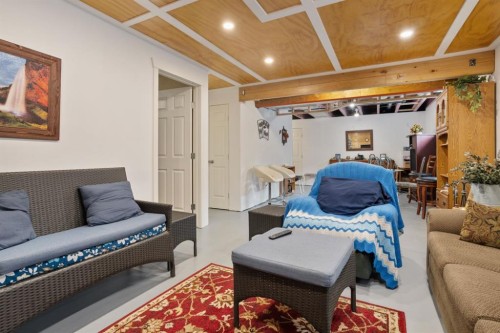 4410 75 Street, Camrose, AB - Indoor