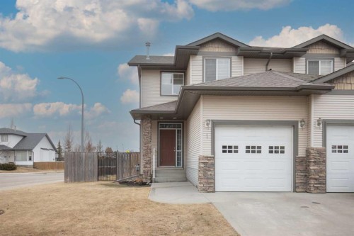 1 Ivey Close, Red Deer, AB - Outdoor With Facade