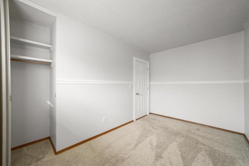 6609 Enevold Drive, Camrose, AB - Indoor Photo Showing Other Room