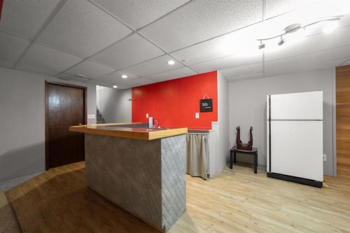6609 Enevold Drive, Camrose, AB - Indoor