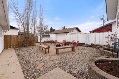 6609 Enevold Drive, Camrose, AB - Outdoor