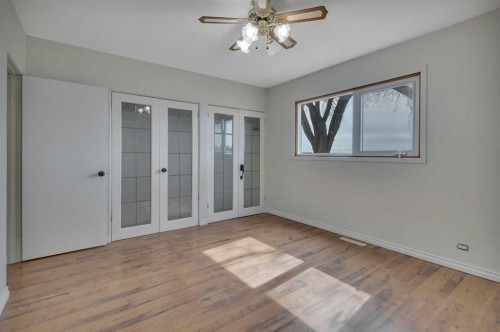 5432 46 Avenue, Lacombe, AB - Indoor Photo Showing Other Room