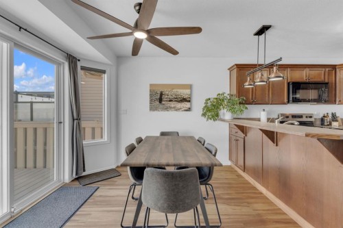 56 Wilkinson Circle, Sylvan Lake, AB - Indoor Photo Showing Kitchen