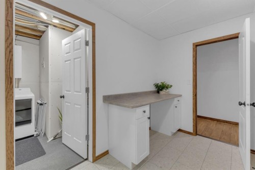 56 Wilkinson Circle, Sylvan Lake, AB - Indoor