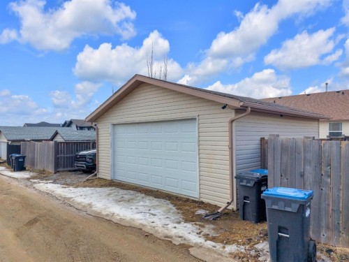 56 Wilkinson Circle, Sylvan Lake, AB - Outdoor With Exterior